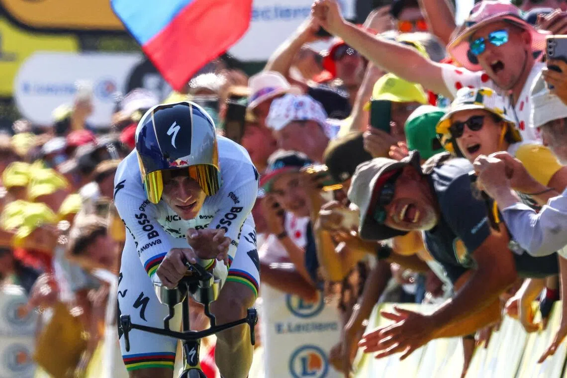 Red Bull–Bora–Hansgrohe’s Remco Evenepoel in action at the end of the Stage 16 individual time-trial.