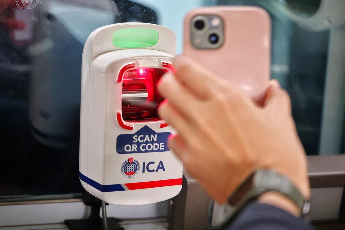 ICA said it plans to progressively extend QR code clearance to other vehicular clearance zones at the land checkpoints.