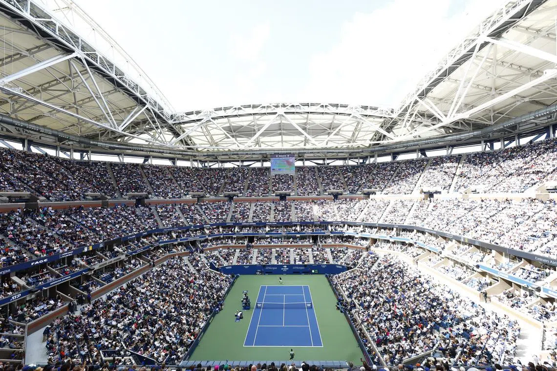FILE PHOTO: Sep 8, 2024; Flushing, NY, USA; Taylor Fritz (USA) and Jannik Sinner (ITA) play in the men’s singles final of the 2024 U.S. Open tennis tournament at USTA Billie Jean King National Tennis Center. Mandatory Credit: Mike Frey-Imagn Images/File Photo