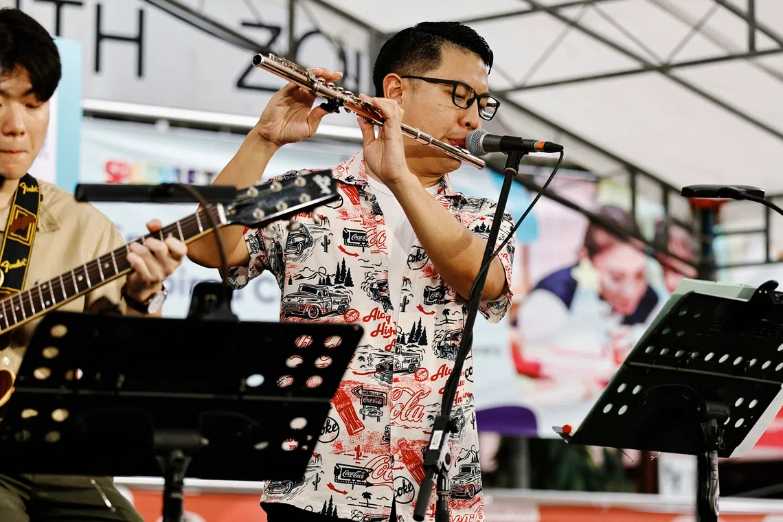khatib-plaza-cdc-arts-everywhere-flautist