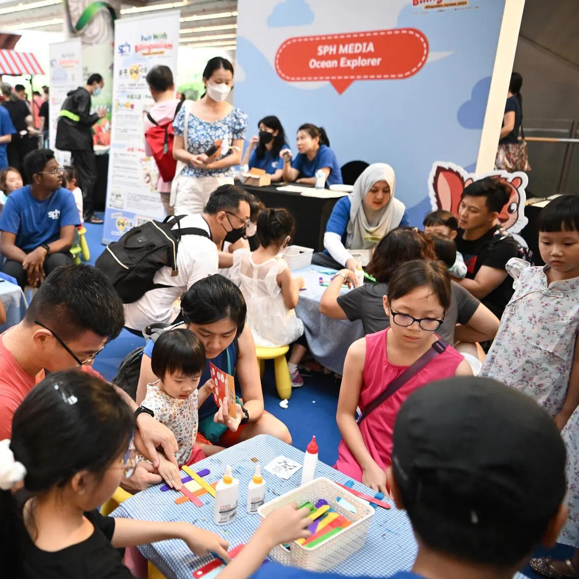 ln Singapore, English became the language of academic advancement, social mobility and economic opportunity, says the writer.