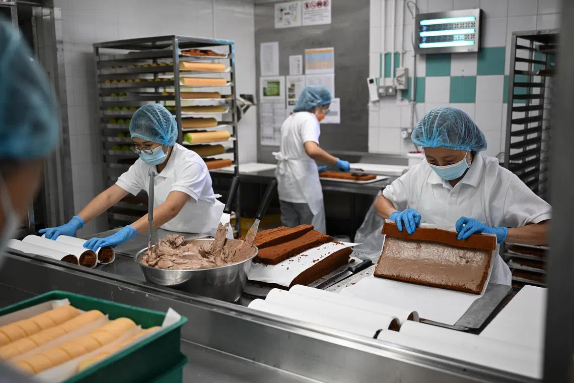 ST20230926_202378800036/kcsilver26/Shintaro Tay/Chor Khieng Yuit/ The Polar Puffs and Cakes production facility at 15 Woodlands Link on Sep 26, 2023.