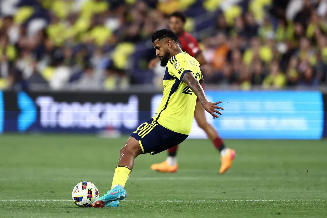 May 15, 2024; Nashville, Tennessee, USA; Nashville SC midfielder Anibal Godoy (20) kicks the ball against Toronto FC during the first half at Geodis Park. Casey Gower-USA TODAY Sports/File Photo