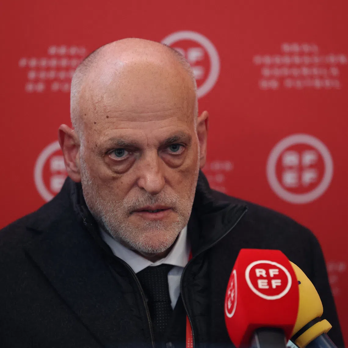 FILE PHOTO: Soccer Football - Spain's Football Federation elects a new president - Ciudad del Futbol, Las Rozas, Spain - December 16, 2024  LaLiga president Javier Tebas speaks to the media REUTERS/Isabel Infantes/File Photo