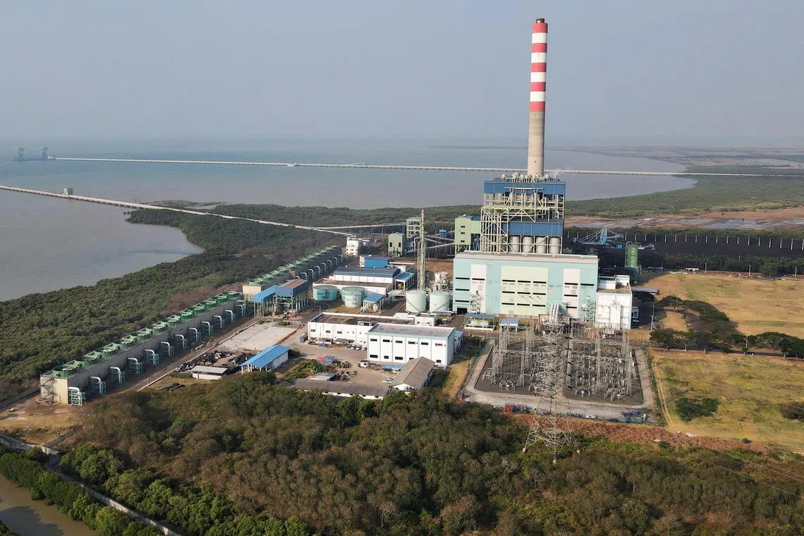 An aerial view shows a Cirebon-1 power plant in Cirebon, West Java province, Indonesia, September 2, 2024. REUTERS/Ajeng Dinar Ulfiana