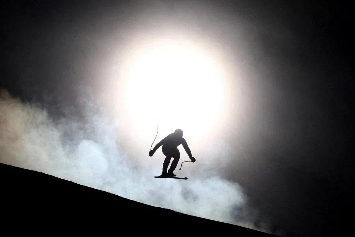 Milano Cortina 2026 Olympics - Alpine Skiing - Men's Downhill Training - Stelvio Ski Centre, Bormio, Italy - February 05, 2026 Martin Cater of Slovenia during training REUTERS/Christian Hartmann