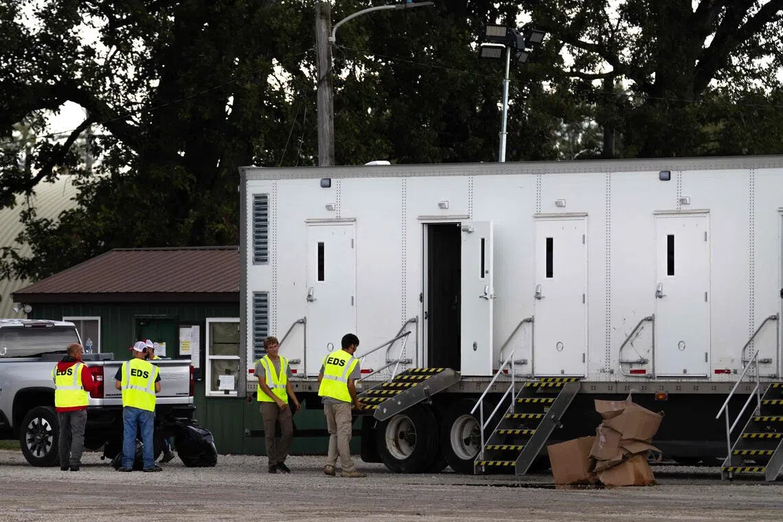 US President Donald Trump's administration is preparing to deploy military troops to the streets of Chicago.