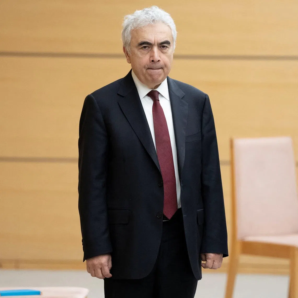 Executive Director of the International Energy Agency (IEA) Fatih Birol waits for Japan's Prime Minister Sanae Takaichi (not pictured) before their meeting at the Prime Minister's Office in Tokyo on March 25, 2026.     YUICHI YAMAZAKI/Pool via REUTERS