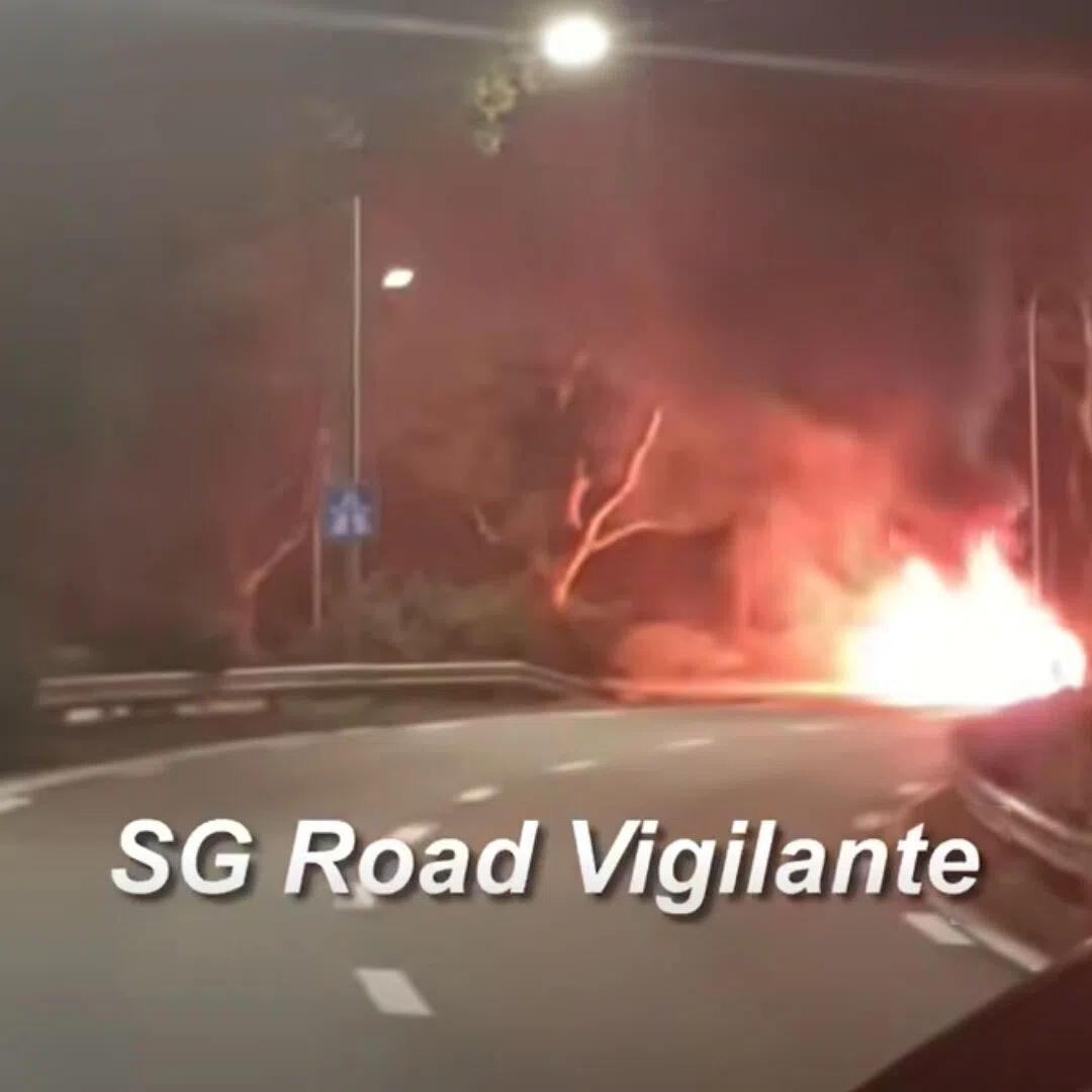 The incident happened at about 12.10am on BKE towards Woodlands, at the slip road into the SLE exit.