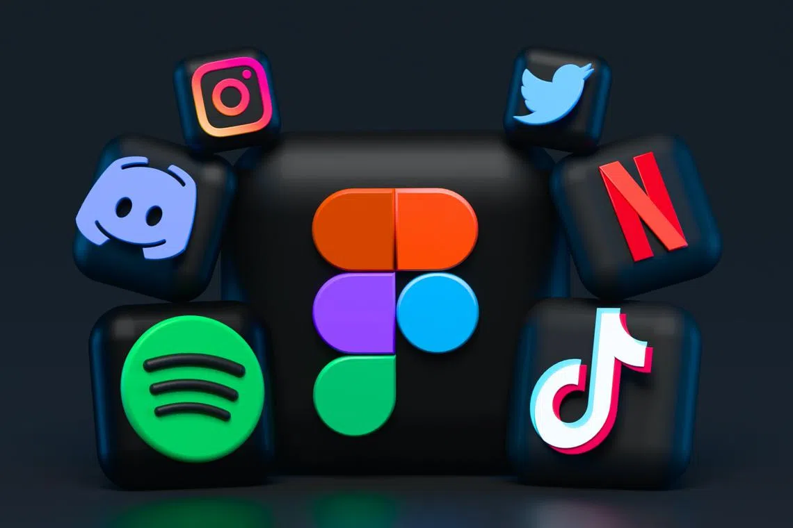 Accounts that belong to users under 18 years old should be free of advertisements, and platforms must submit online safety reports annually.