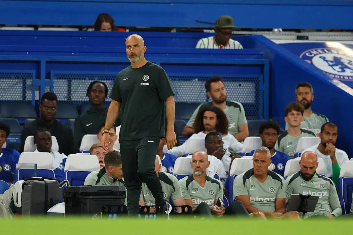 FILE PHOTO: Soccer Football - Friendly - Chelsea v Bayer Leverkusen - Stamford Bridge, London, Britain - August 8, 2025 Chelsea manager Enzo Maresca Action Images via Reuters/Andrew Boyers/File Photo