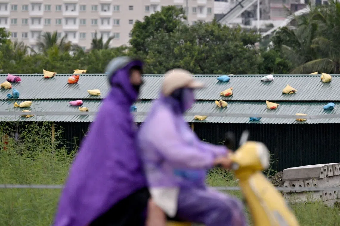 The typhoon is expected to make landfall in central Vietnam late on Sept 28.
