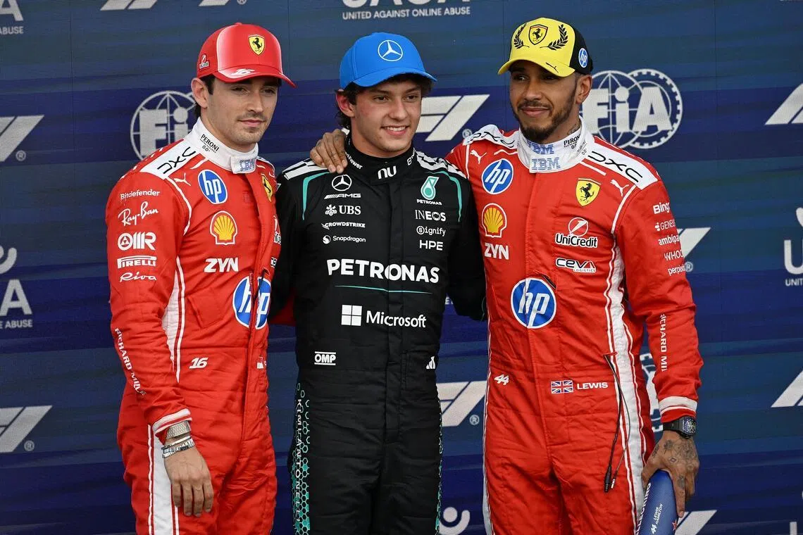 epa13086462 (L-R) Second-placed Scuderia Ferrari driver Charles Leclerc of Monaco, first-placed Mercedes driver Andrea Kimi Antonelli of Italy, and third-placed Scuderia Ferrari driver Lewis Hamilton of Britain pose for a photo after the Qualifying for the Formula One British Grand Prix at the Silverstone Circuit racetrack in Silverstone, Britain, 04 July 2026. The 2026 Formula 1 British Grand Prix is held on 05 July.  EPA/PETER POWELL .