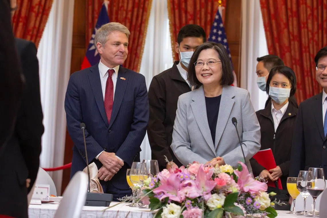 US lawmaker Michael McCaul (left) meets  Taiwan President Tsai Ing-wen in Taipei.