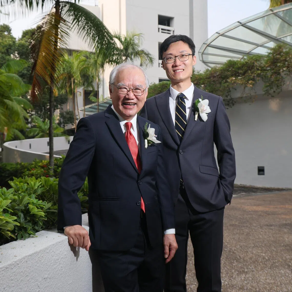 President’s Science and Technology Medal recipient Lee Chuan Seng (left) and Young Scientist Award recipient Liu Boxiang at the President’s Science and Technology Awards 2026 ceremony on Aug 28.