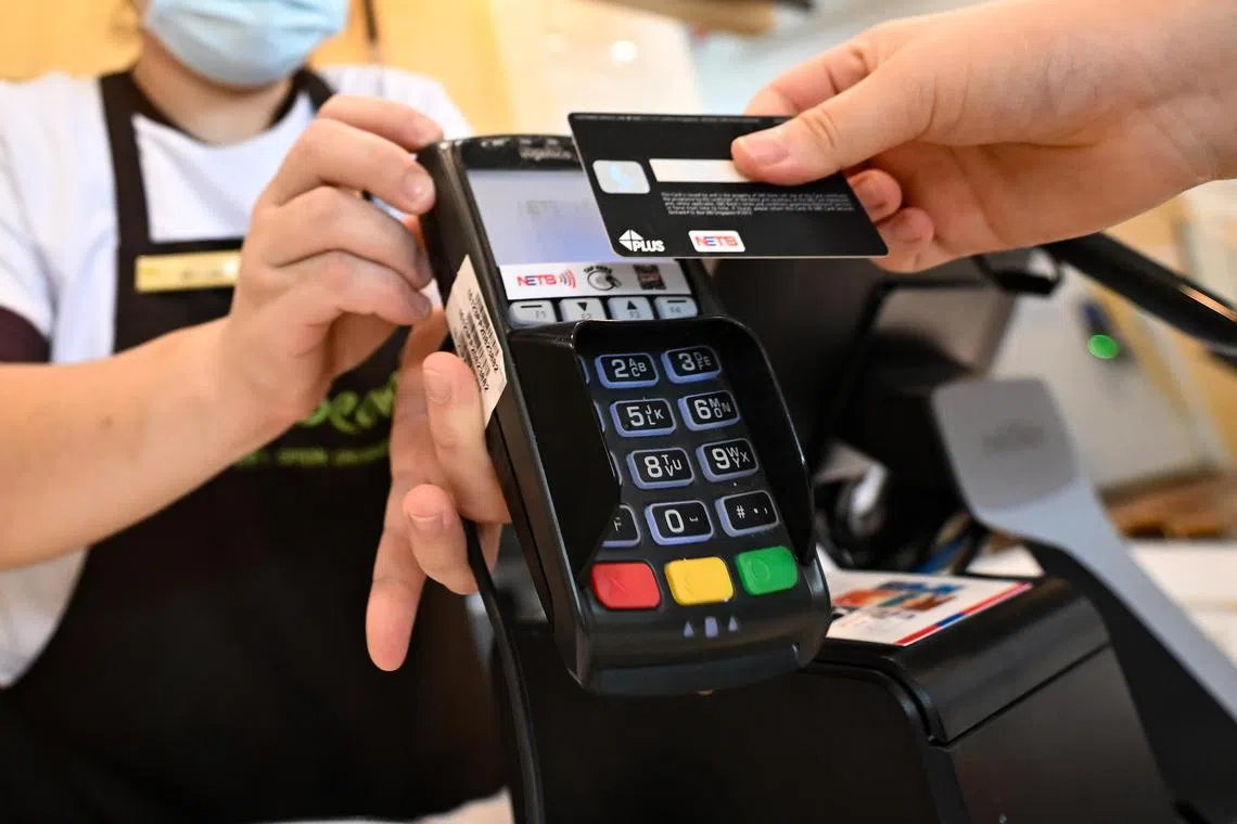 Nets announced that its Nets QR and eNets were facing “intermittent connectivity issues”. 