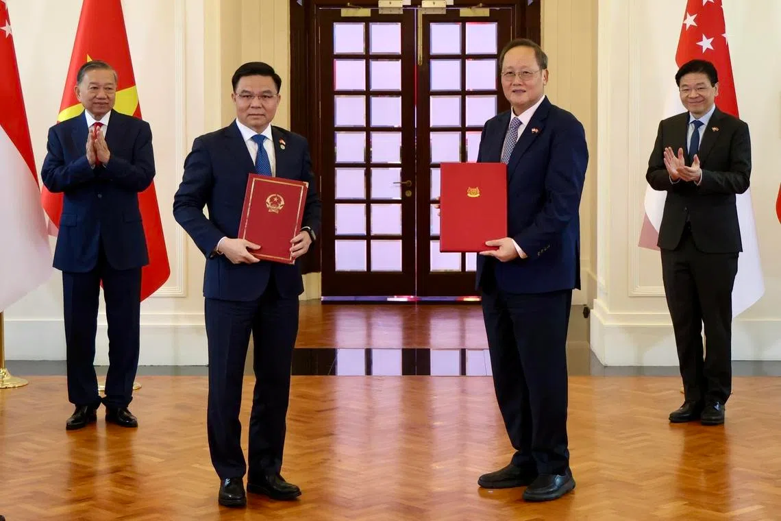 Singapore, Vietnam commit to keeping trade flows open; to avoid restrictions on rice trade