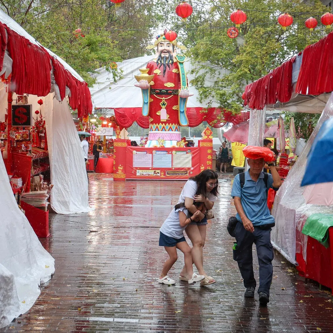 The total rainfall for the second fortnight of February is expected to be near average across most parts of Singapore.