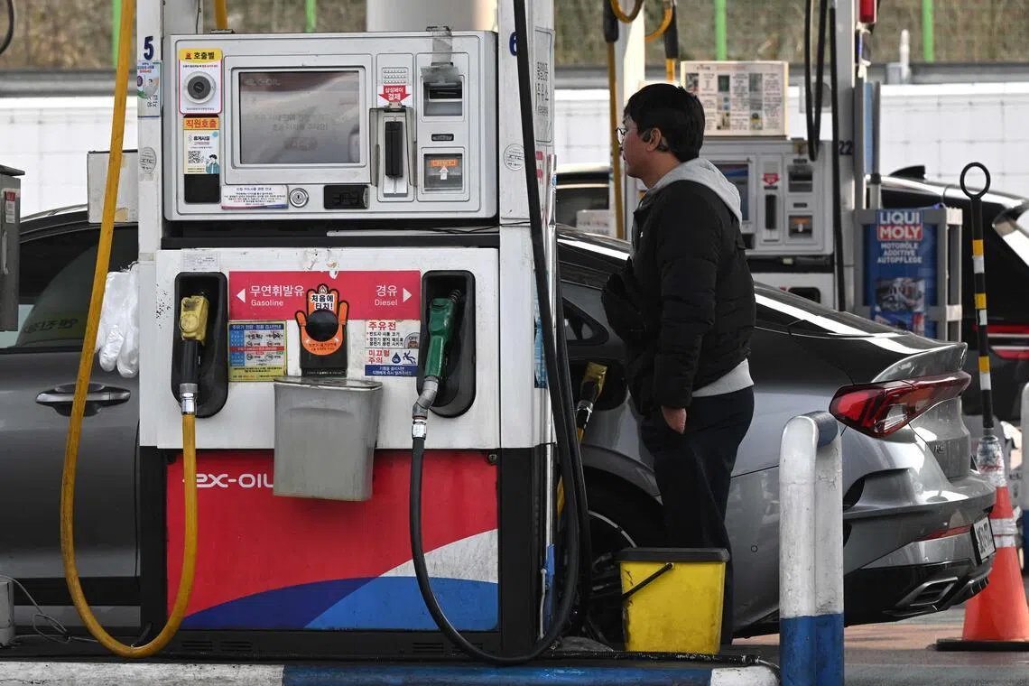 South Korea weighs first driving curbs in 35 years on oil crunch