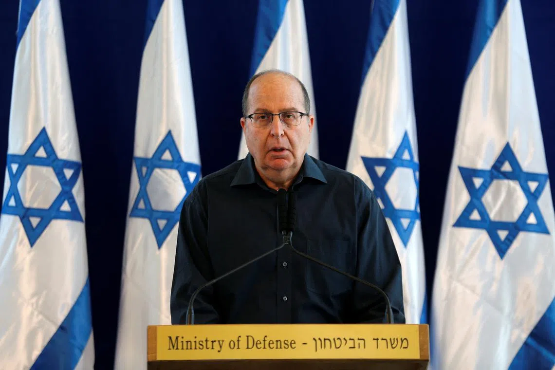 FILE PHOTO: Israel's Defence Minister Moshe Yaalon gives a statement to the press at the Kirya Army base in Tel Aviv, Israel  May 20, 2016. REUTERS/Amir Cohen/File Photo