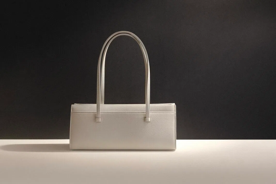 acaallss13 - Belle Handbag in Eggshell.
Credit to AALLSS