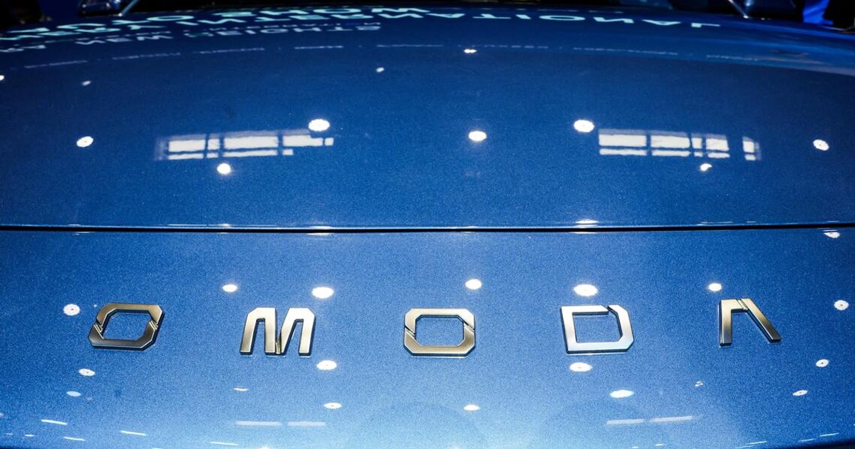 China carmakers go back to design basics with buttons and knobs