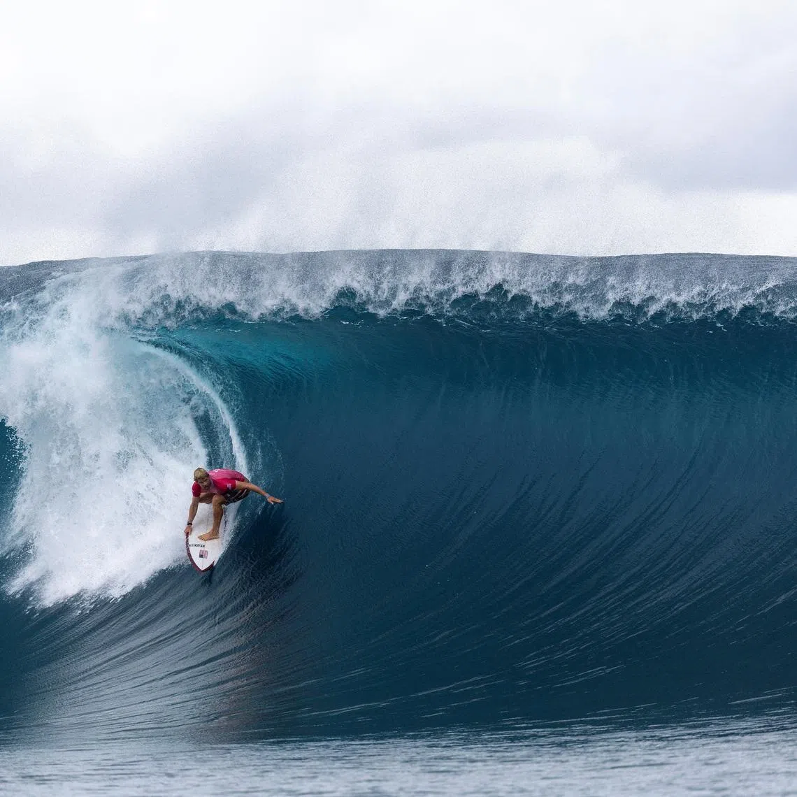 Paris 2024 Olympics - Surfing - Men's Round 3 - Heat 7 - Teahupo'o, Tahiti, French Polynesia - July 29, 2024. John John Florence of United States rides a wave. Ed Sloane/Pool via REUTERS