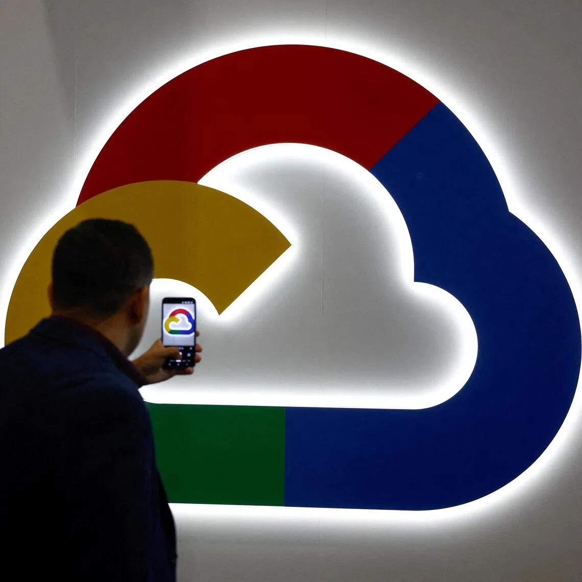 Google said its engineering team was investigating the issue, which impacted the London-based europe-west2 data centre.