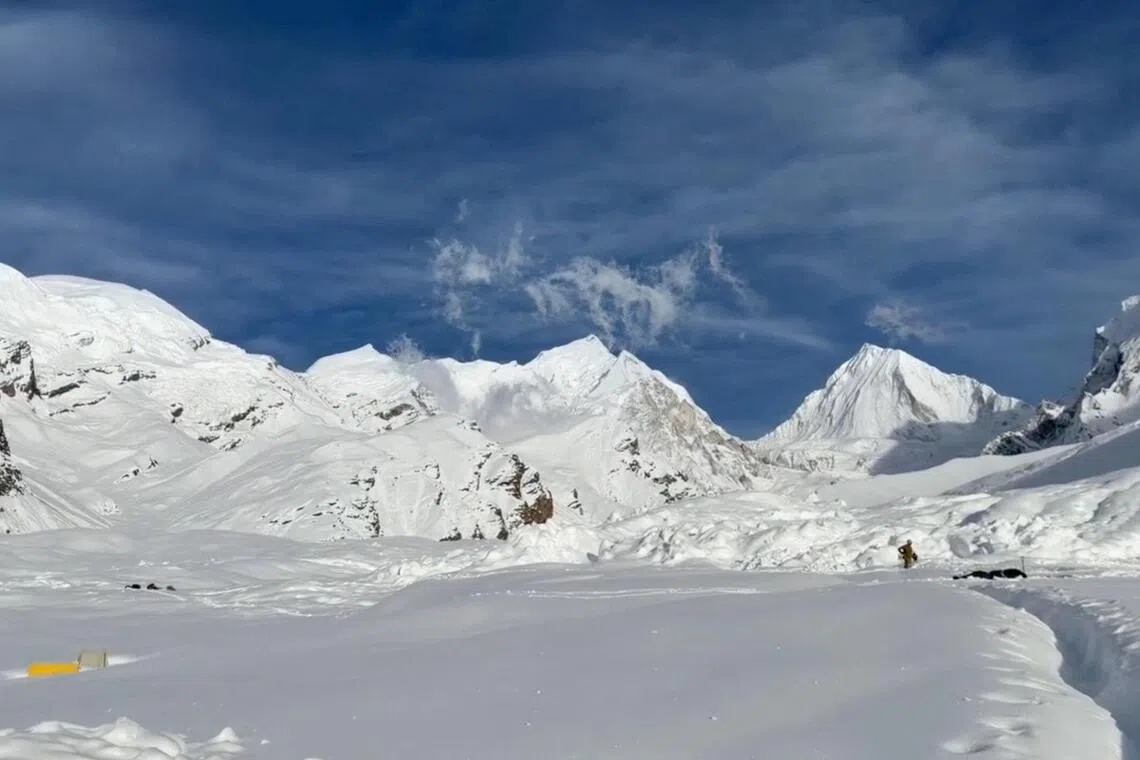 Nepal suspends search after 16 swept away by avalanche