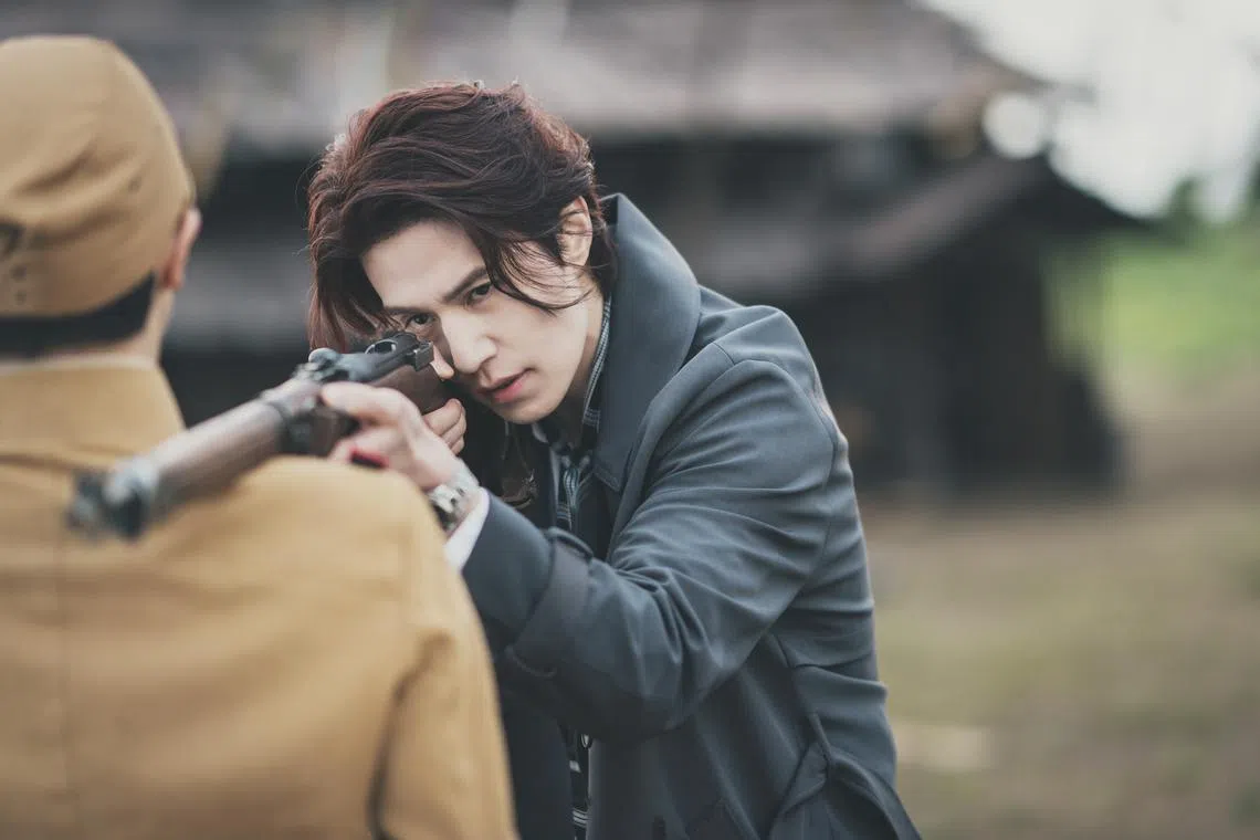 Lee Dong-wook has plenty of cool fight scenes in Tale Of The Nine Tailed 1938, which sends his gumiho character back in time.