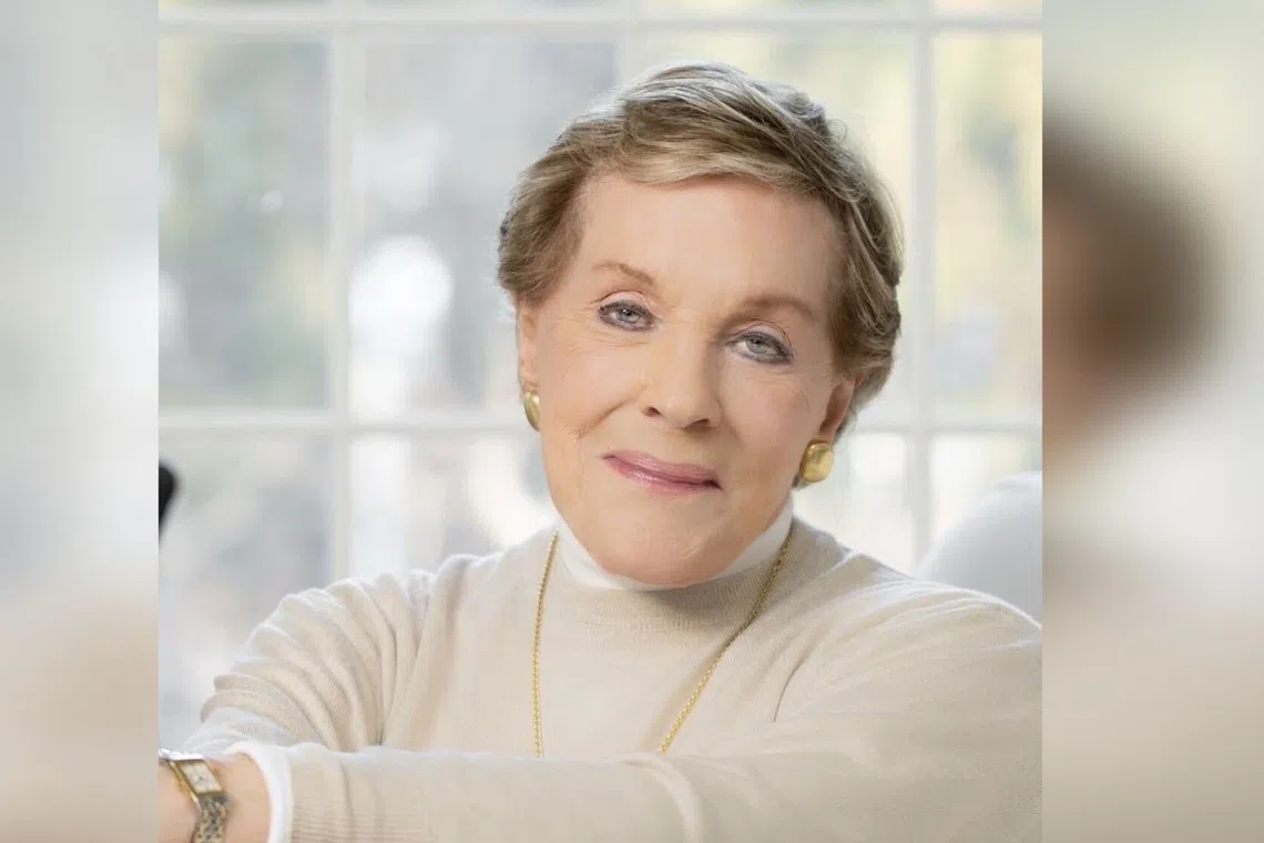 Julie Andrews bestätigt, dass sie ihre Rolle in „Plötzlich Prinzessin 3“ ...