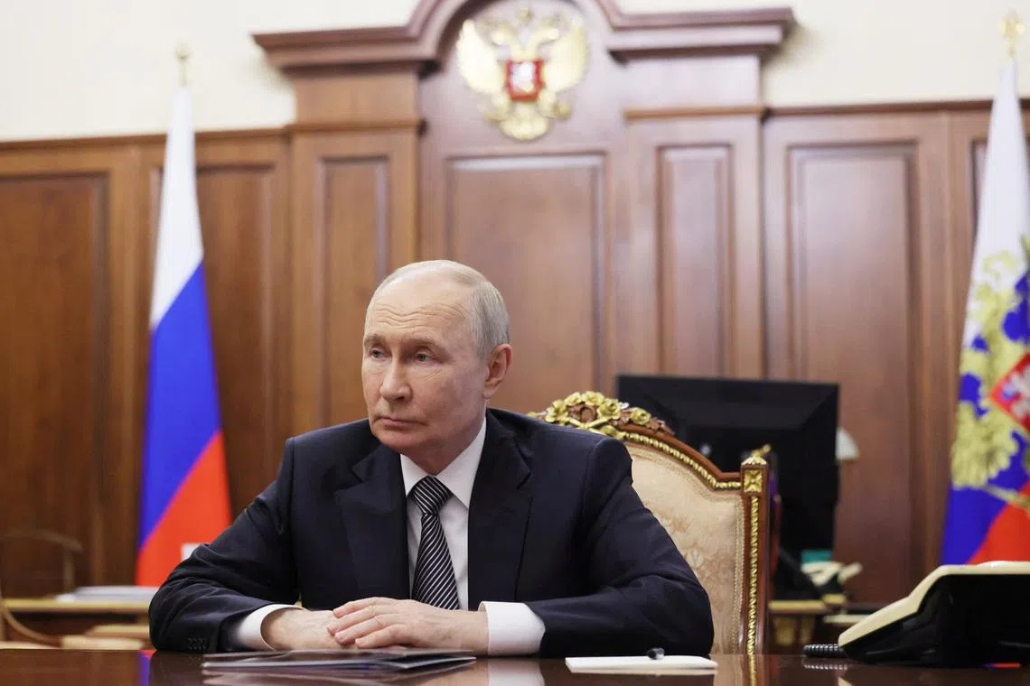 Russia's President Vladimir Putin attends a meeting with head of the Russian Union of Industrialists and Entrepreneurs Alexander Shokhin in Moscow, Russia, May 26, 2026. Sputnik/Vyacheslav Prokofyev/Pool via REUTERS ATTENTION EDITORS - THIS IMAGE WAS PROVIDED BY A THIRD PARTY.