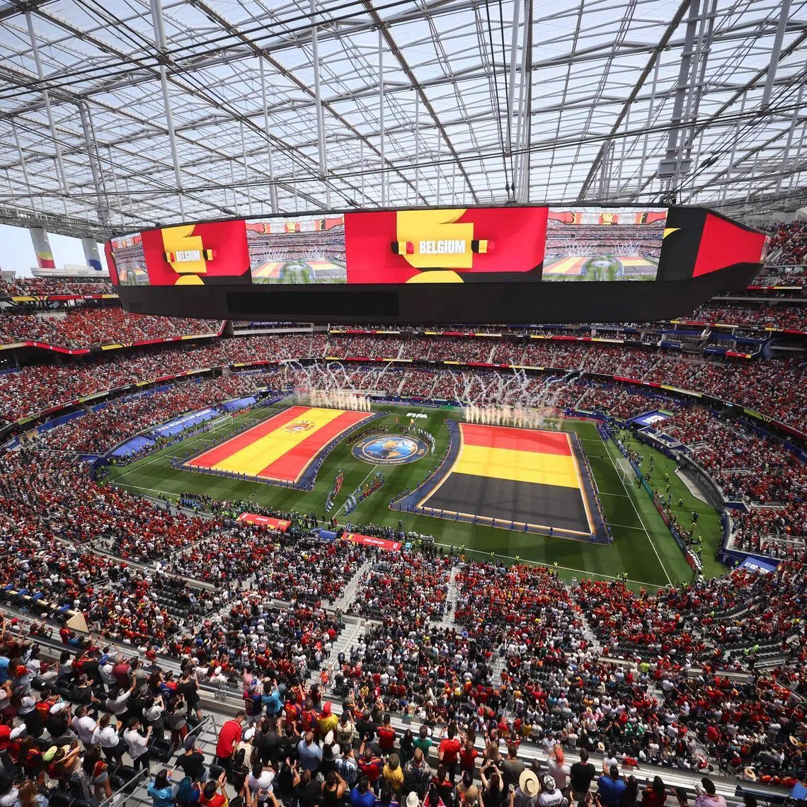 INGLEWOOD, CALIFORNIA - JULY 10: A general view prior to the FIFA World Cup 2026 Quarter Final match between Spain and Belgium at Los Angeles Stadium on July 10, 2026 in Inglewood, California.   Alex Grimm/Getty Images/AFP (Photo by ALEX GRIMM / GETTY IMAGES NORTH AMERICA / Getty Images via AFP)