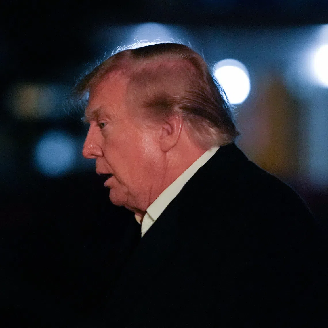 US President Donald Trump walks across the South Lawn while returning to the White House after traveling to South Carolina, in Washington, DC, US, October 21, 2026. REUTERS/Nathan Howard