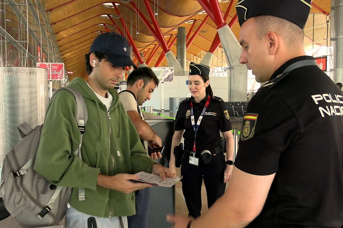 Spain checks 200 Italy arrivals in border controls after migration row