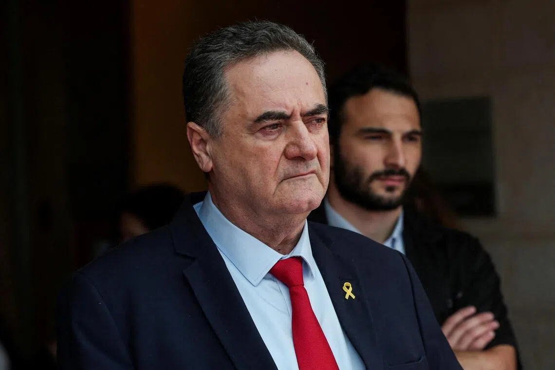 وطن نيوز – وزير الدفاع الإسرائيلي: إسرائيل تنتظر الضوء الأخضر الأمريكي لإعادة إيران إلى العصر الحجري