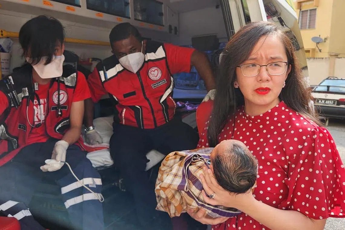 Ms Ng said the baby was left with a bag that contained an adult t-shirt, a pair of socks and mittens and a head scarf.