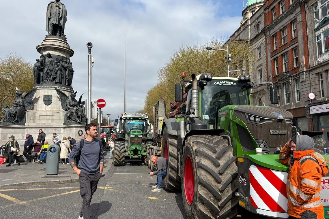 Tractors block Dublin's O'Connell Street, as part of a protest over the high cost of fuel that clogged up busy thoroughfares and motorways across Ireland for a second successive day, in Dublin, Ireland April 8, 2026. Conor Humphries/REUTERS