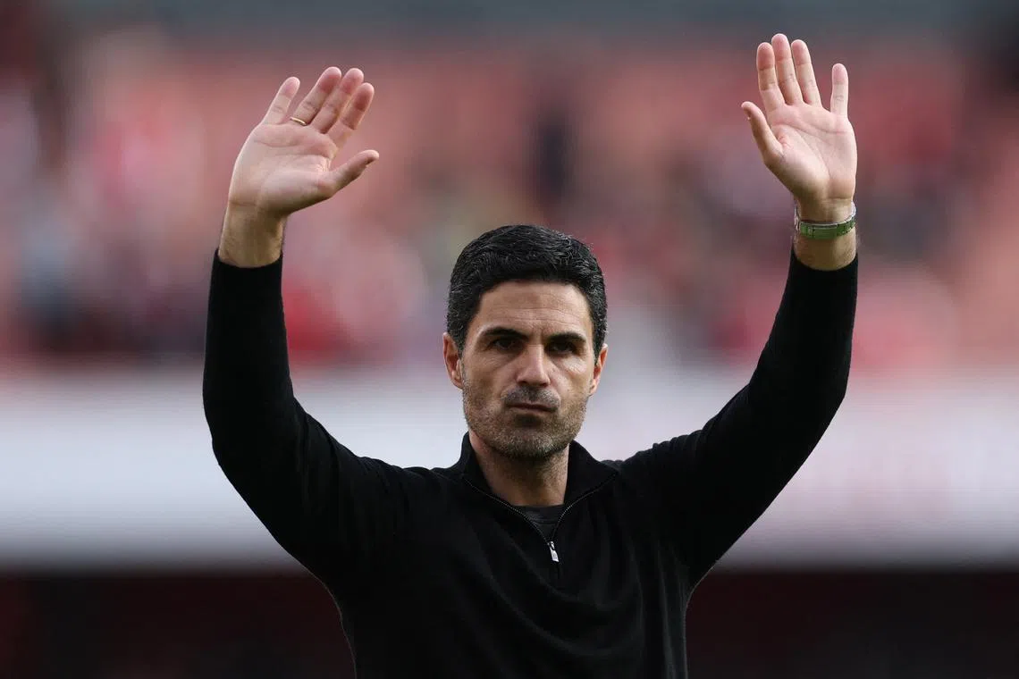 Soccer Football - Premier League - Arsenal v Newcastle United - Emirates Stadium, London, Britain - May 18, 2025 Arsenal manager Mikel Arteta during a lap of appreciation after the match Action Images via Reuters/John Sibley