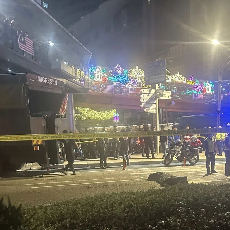 A 53-year-old man and his two daughters, aged 25 and 12, died at the scene.