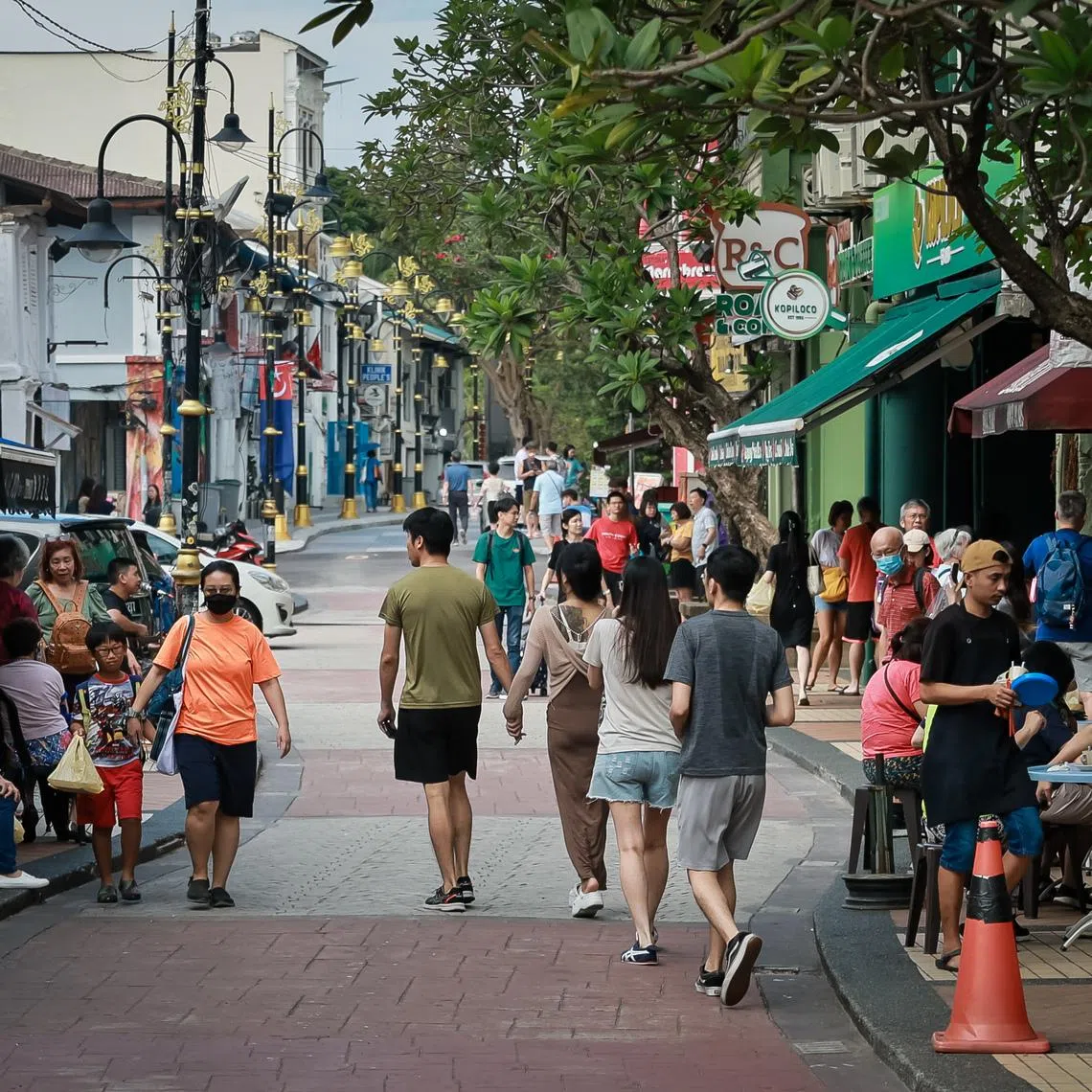 Restaurant and stall operators have warned that price increases are likely in the coming weeks if rising operational costs, driven by global instability, continue to mount.