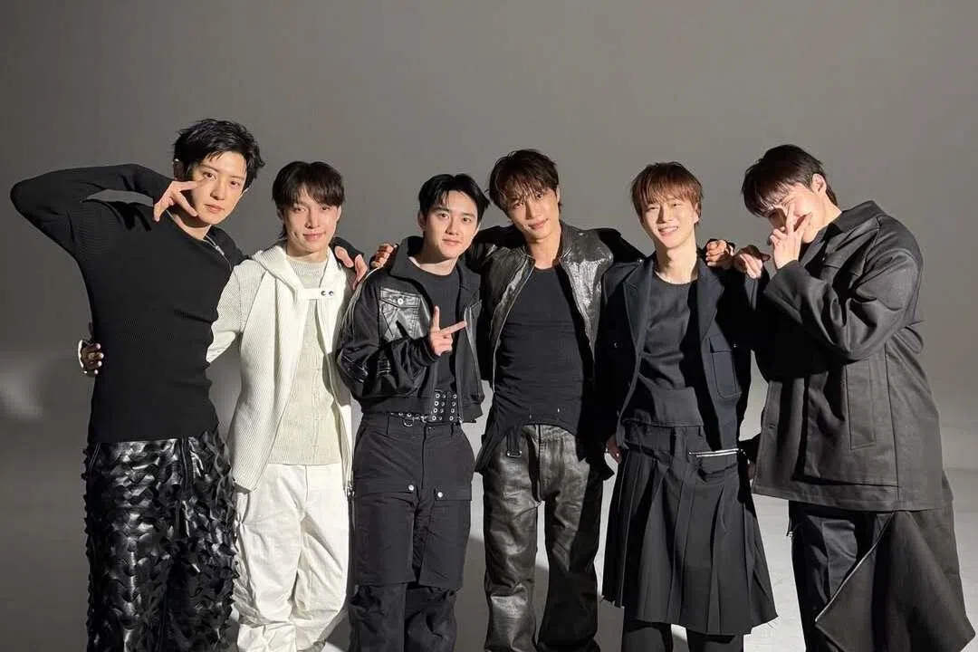 Publicity materials for K-pop boyband Exo's latest album Reverxe only feature a six-member line-up.