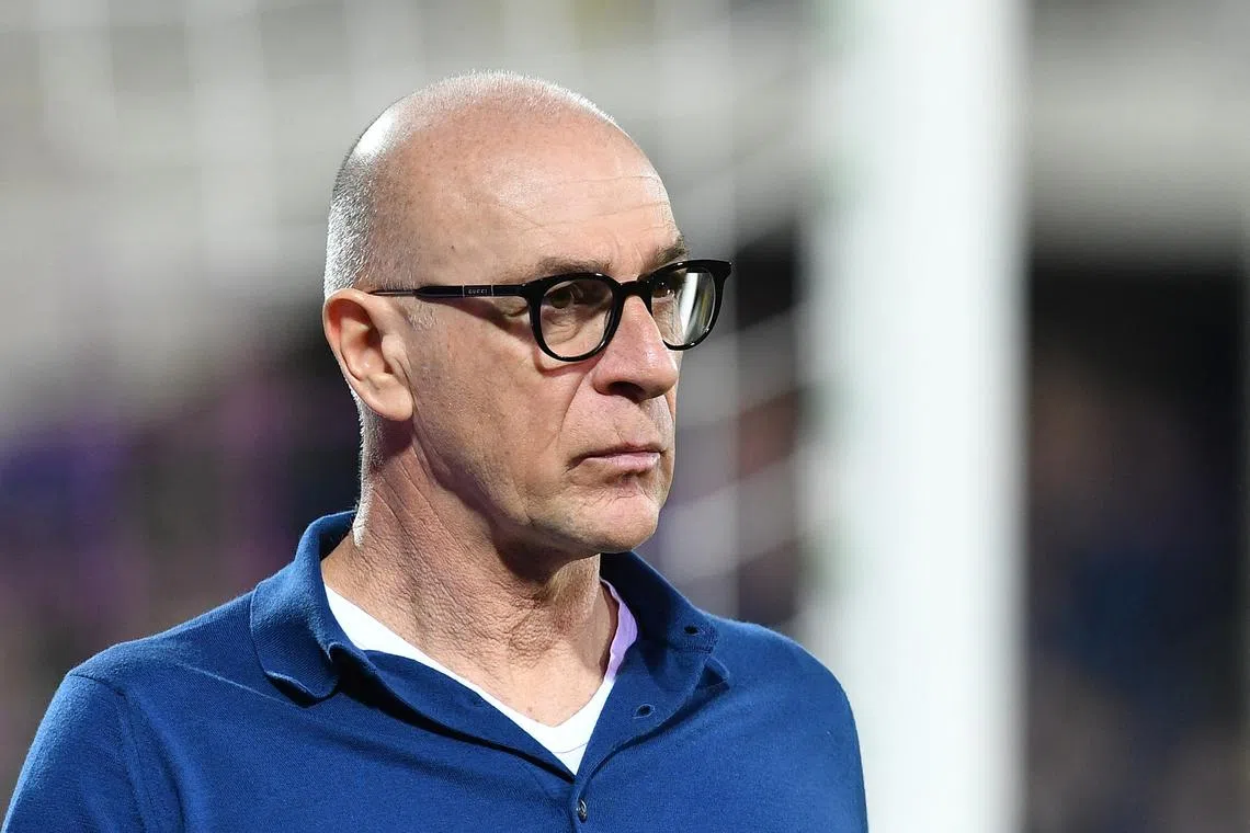 Soccer Football - Coppa Italia - Semi Final - Second Leg - Fiorentina v Cremonese - Stadio Artemio Franchi, Florence, Italy - April 27, 2023 Cremonese coach Davide Ballardini REUTERS/Jennifer Lorenzini/ File photo
