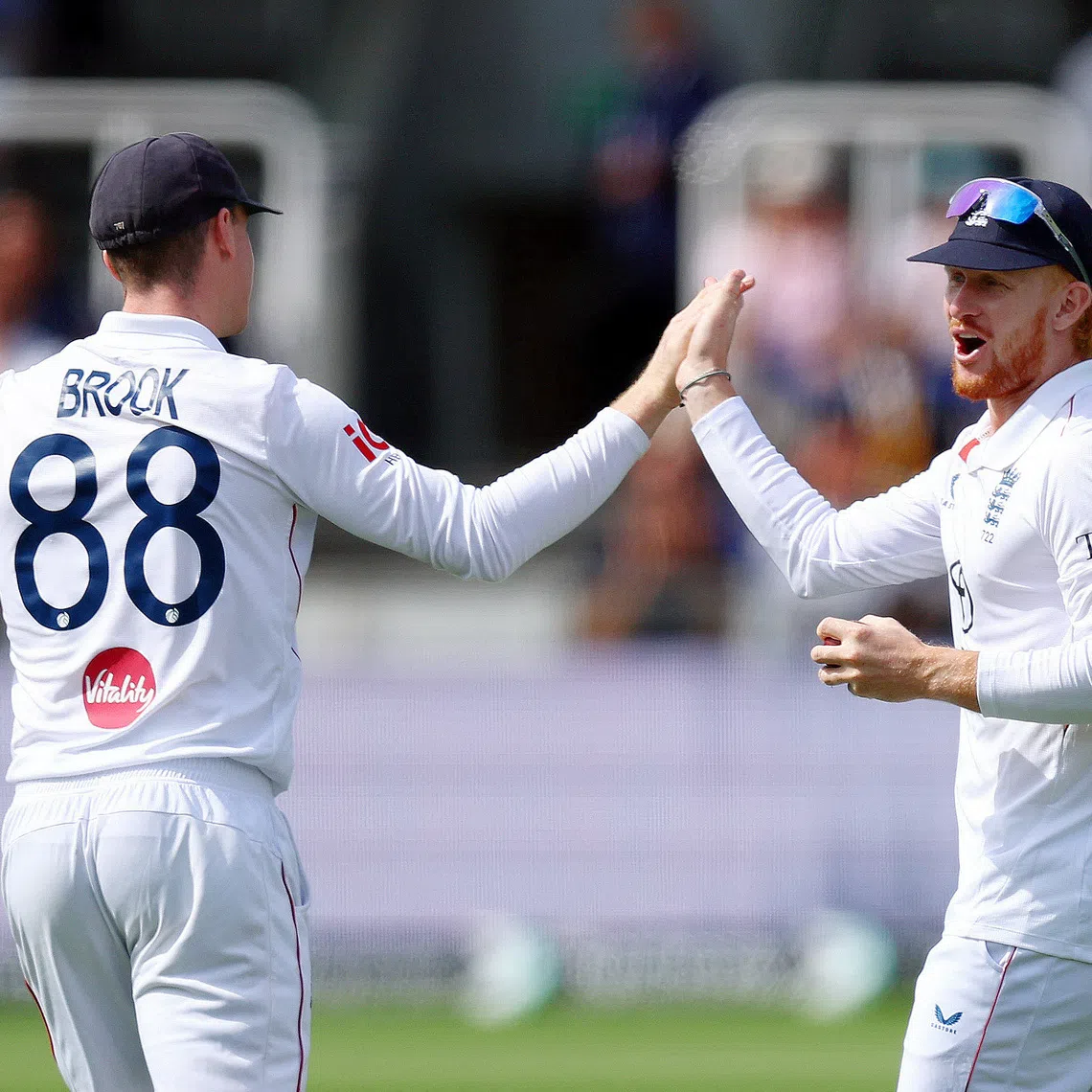 Cricket - Second Test - England v Pakistan - Lord's Cricket Ground, London, Britain - August 30, 2026 England's Jordan Cox celebrates with Harry Brook after taking a catch to dismiss Pakistan's Babar Azam off the bowling of Jofra Archer Action Images via Reuters/Matthew Childs