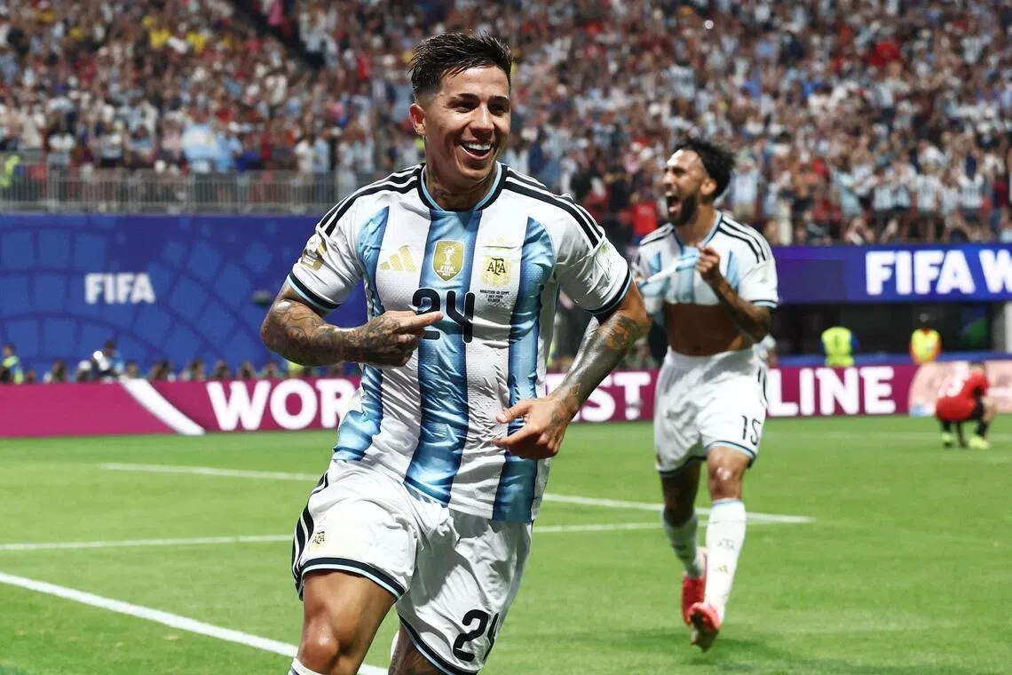 Soccer Football - FIFA World Cup 2026 - Round of 16 - Argentina v Egypt - Atlanta Stadium, Atlanta, Georgia, U.S. - July 7, 2026
Argentina's Enzo Fernandez celebrates scoring their third goal REUTERS/Amanda Perobelli