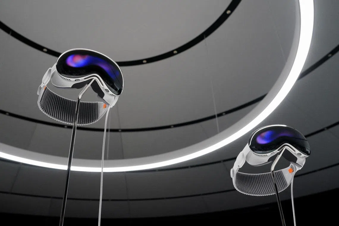 An earlier internal sales target aimed to sell 1 million units of the Vision Pro in its first year.