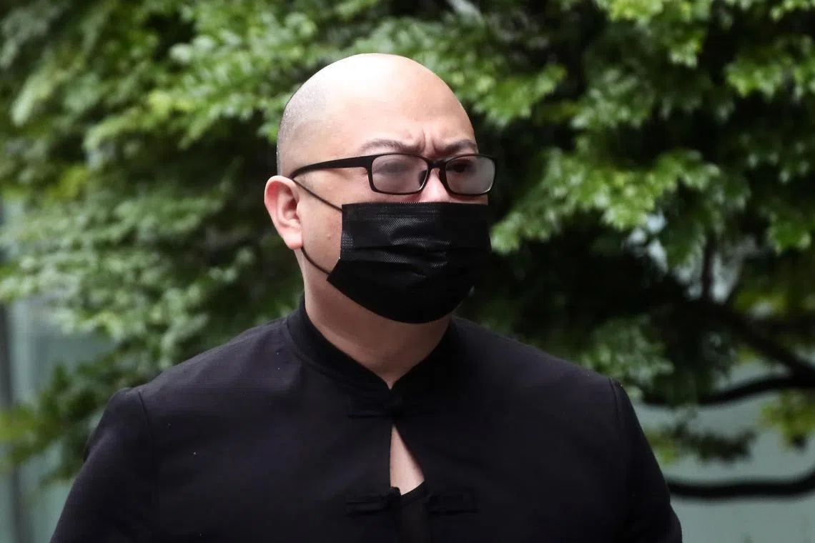 ID confirmed by Photog Kelvin Chng and Shaffiq ST

sqtoc21-ol

5. (In Black)Terry Xu and (In lighter colour)Daniel Augustin De Costa: 

They defamed members of the Cabinet were defamed. 

Miti and sentencing at 230pm in 10A (Shaffiq)

An earlier report: https://www.straitstimes.com/singapore/courts-crime/lawyer-m-ravi-no-longer-representing-toc-contributor-convicted-of-defaming-cabinet-members