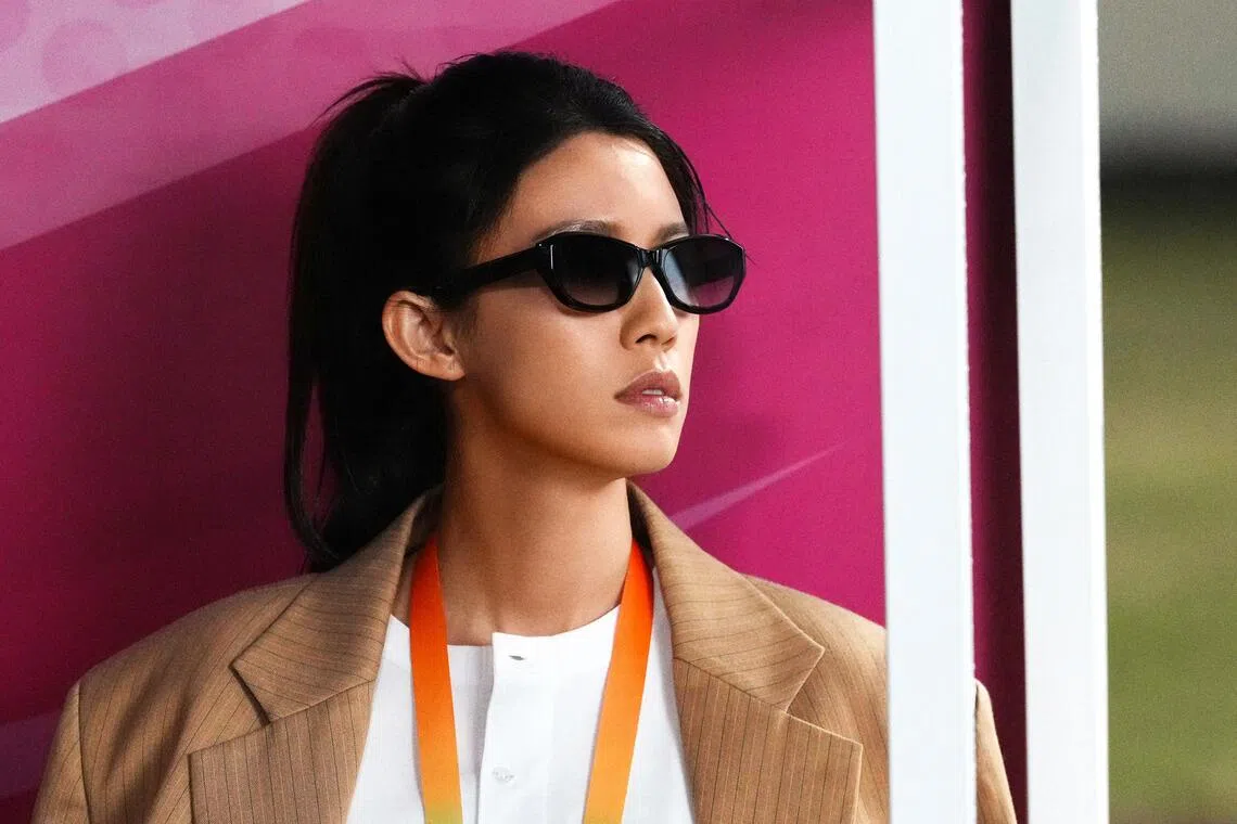 Award-winning actress Sisley Choi plays a blind physiotherapist for the Emei football team in Kung Fu Soccer.