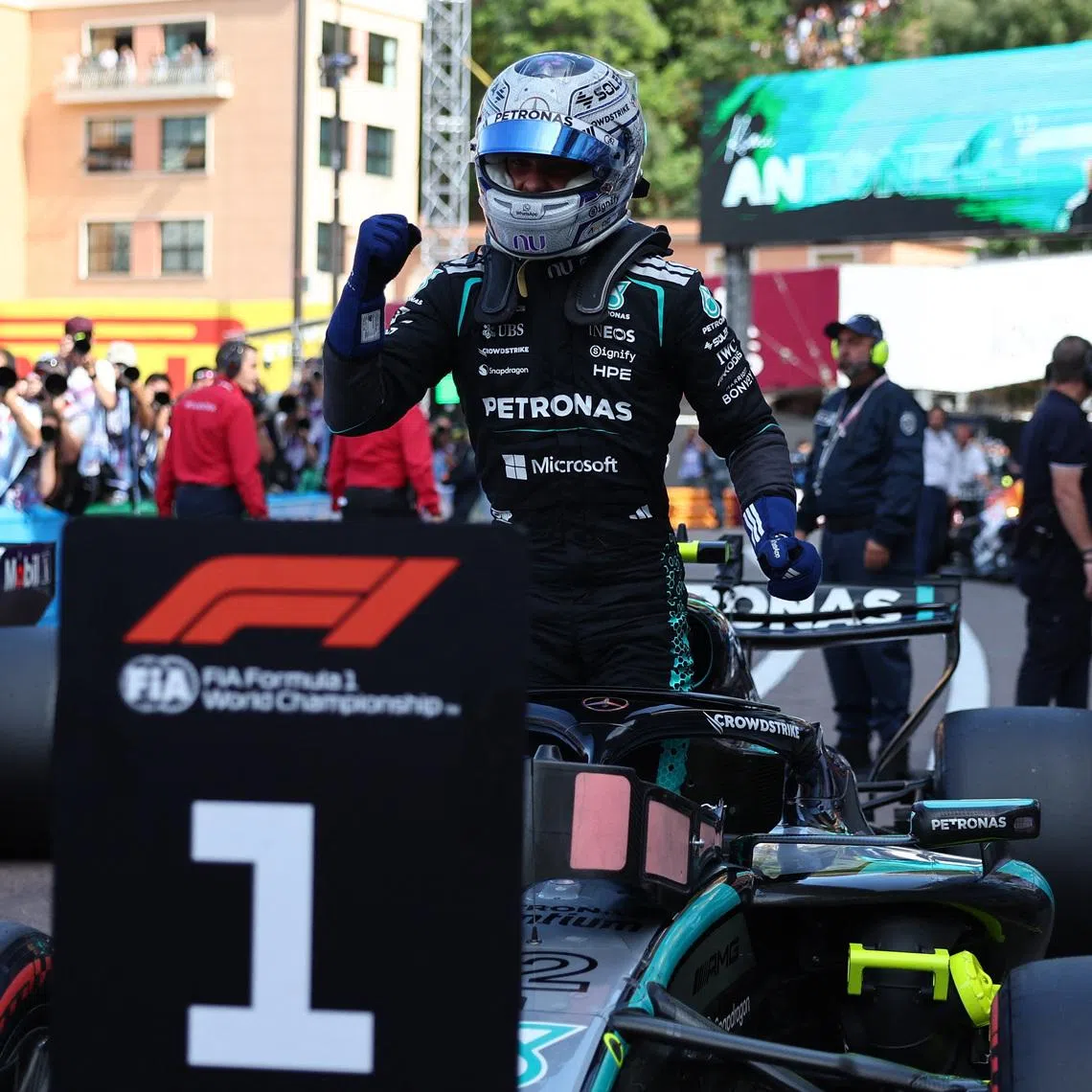 Formula One F1 - Monaco Grand Prix - Circuit de Monaco, Monaco - June 6, 2026 Mercedes' Kimi Antonelli celebrates after qualifying in pole position REUTERS/Jakub Porzycki