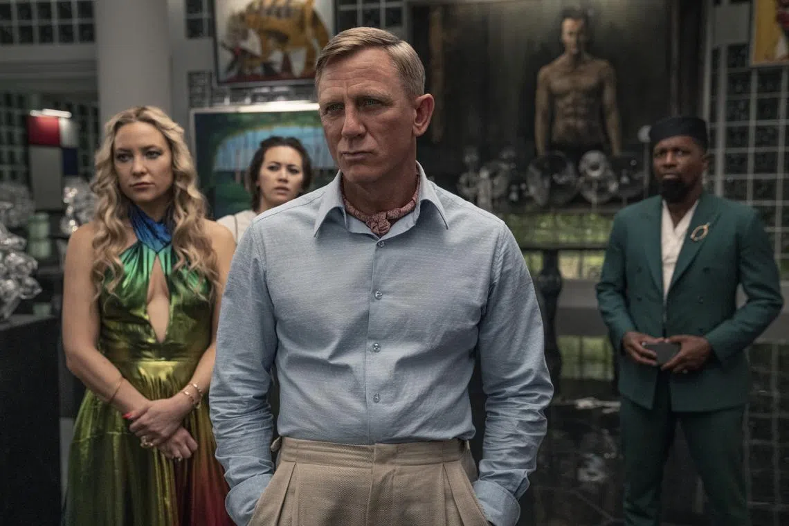 (From left) Glass Onion: A Knives Out Mystery stars Kate Hudson, Jessica Henwick, Daniel Craig and Leslie Odom Jr. as Lionel.